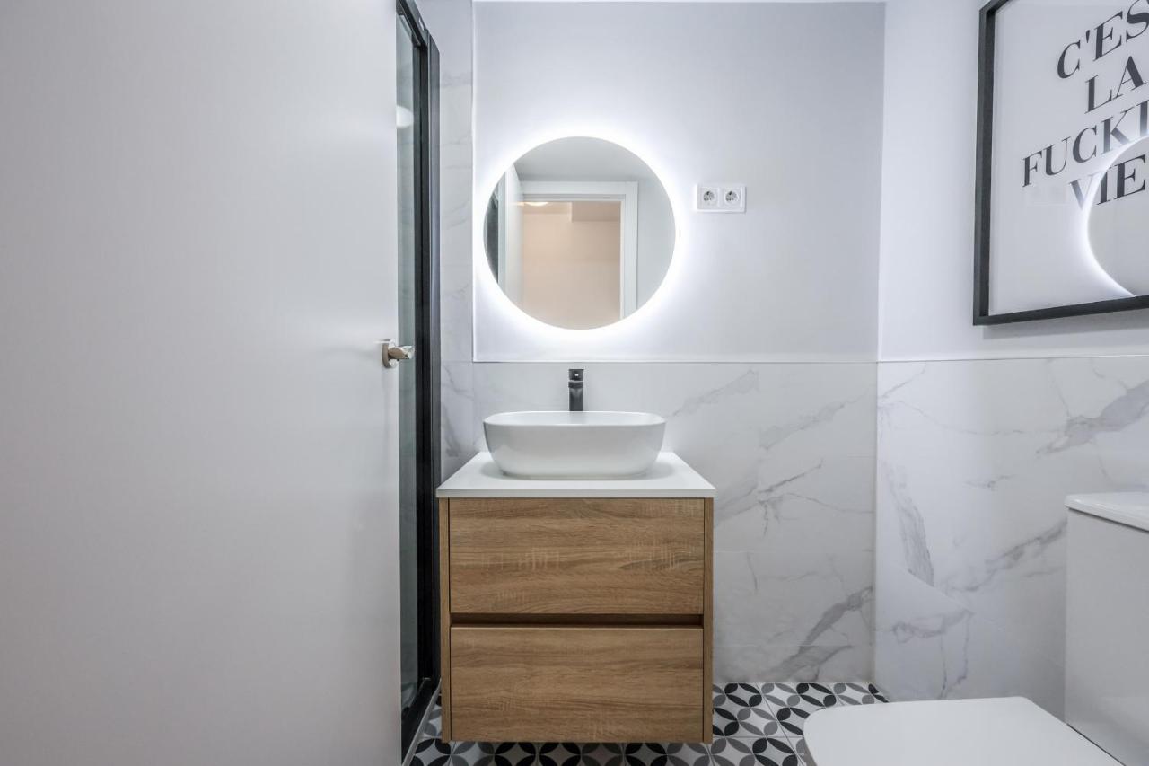 Apartamentos Reformados En Lavapies Madrid Exteriör bild