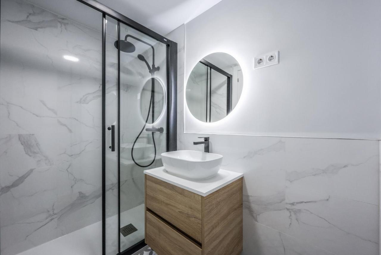 Apartamentos Reformados En Lavapies Madrid Exteriör bild