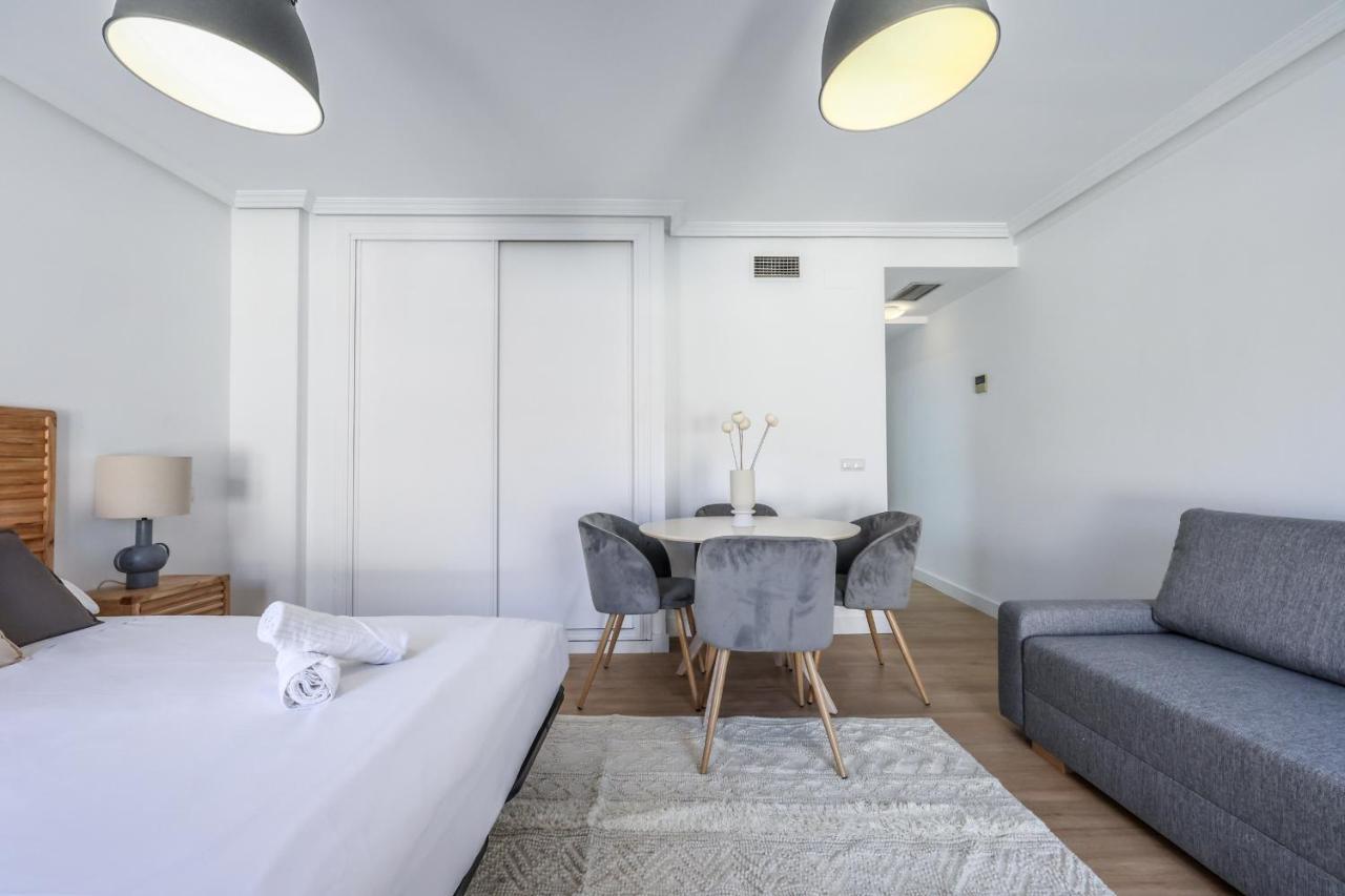 Apartamentos Reformados En Lavapies Madrid Exteriör bild